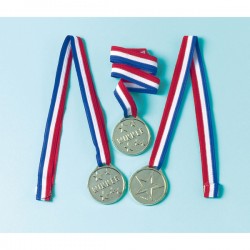 12 Winner Medaillen